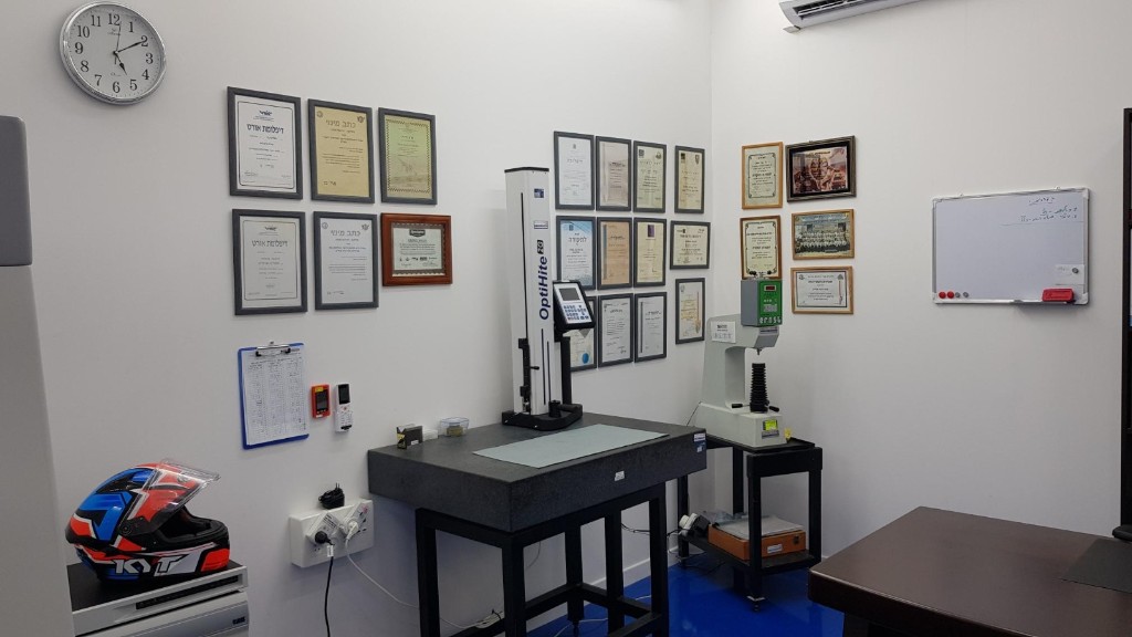 עמדת בדיקות והסמכות איכות